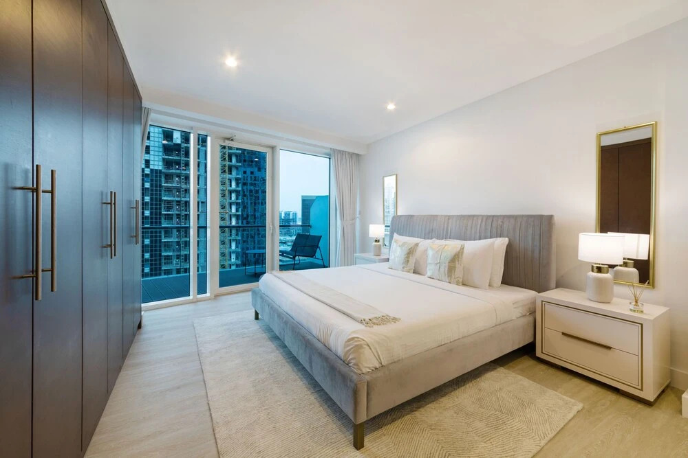 Дубай: Maison Privee - Spectacular Duplex Apt w/ Canal views