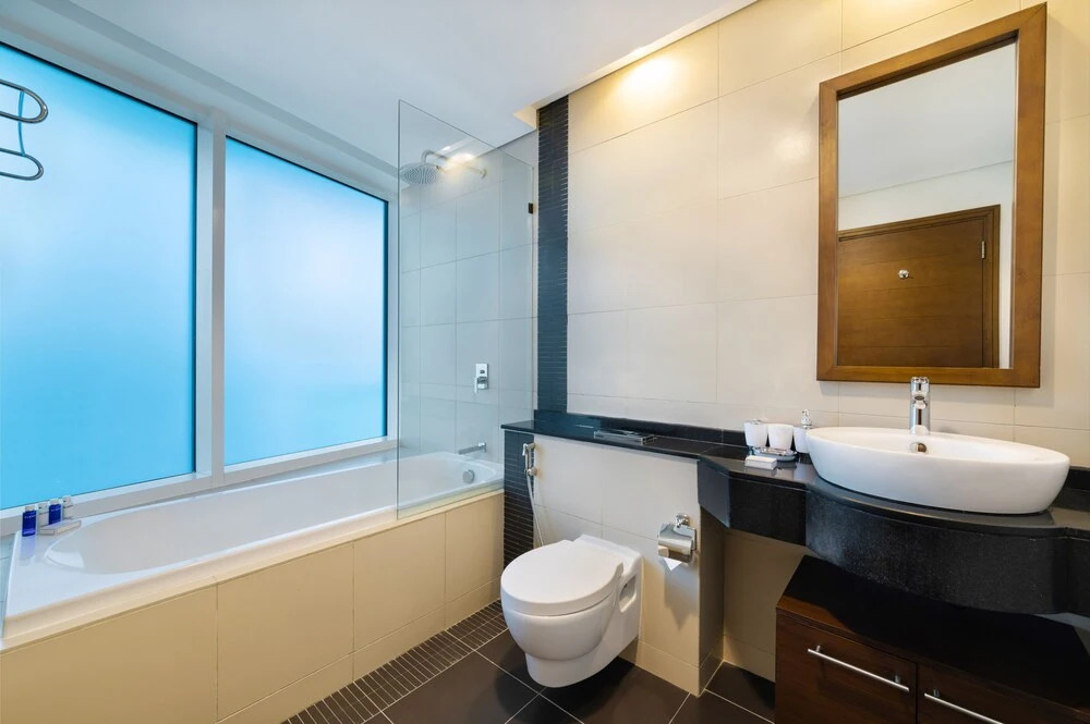 Дубай: Maison Privee - Spectacular Duplex Apt w/ Canal views