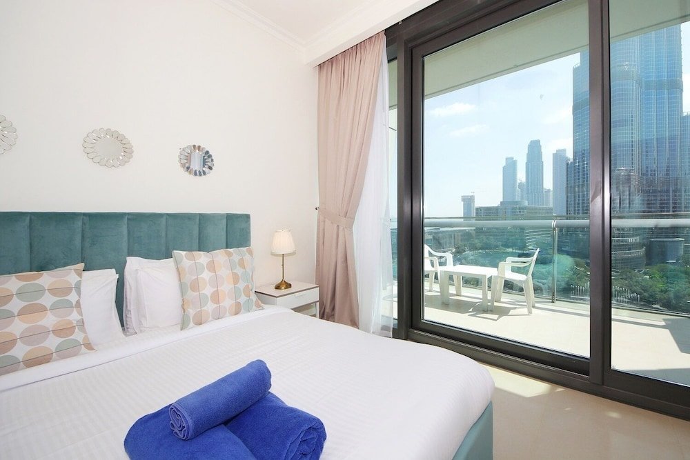 Дубай: New Arabian Holiday Homes - Burj Vista