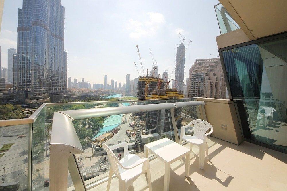 Дубай: New Arabian Holiday Homes - Burj Vista