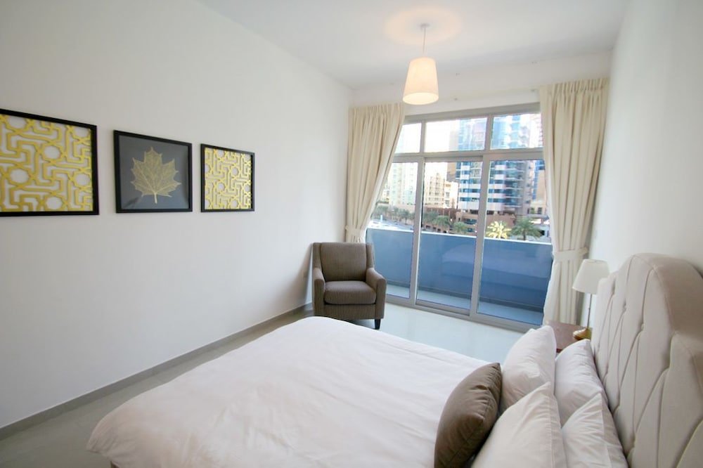 Дубай: Kennedy Towers - Marina Wharf