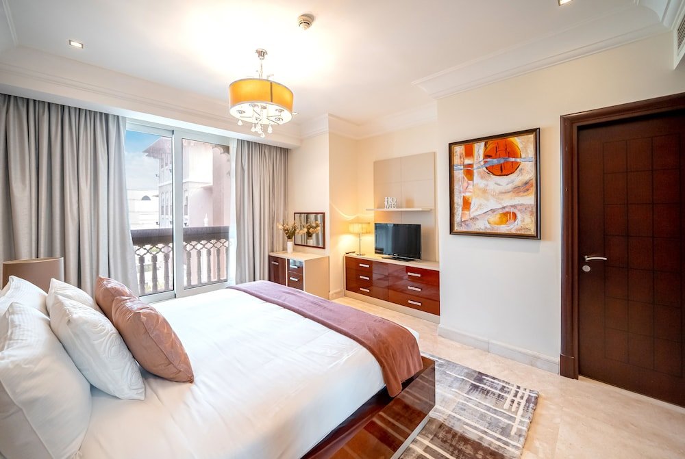 Дубай: Luton Vacation Homes Grandeur Residence