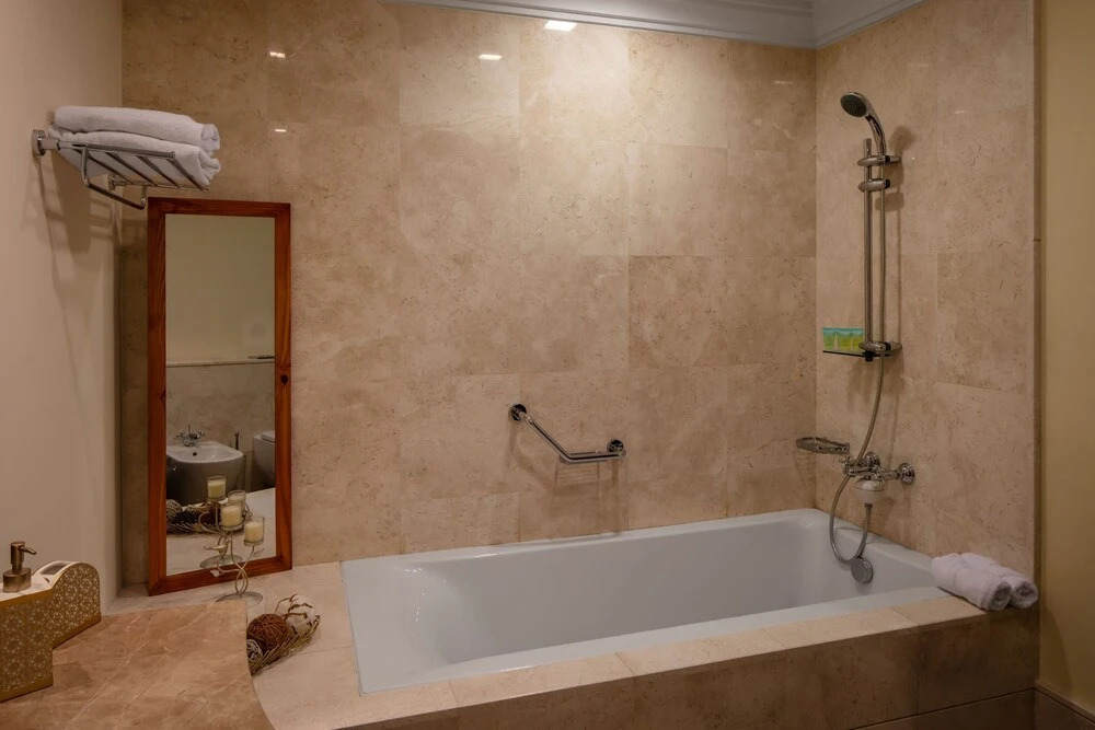 Дубай: Luton Vacation Homes Grandeur Residence