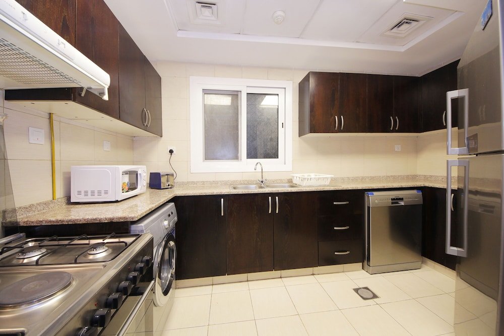 Дубай: Signature Holiday Homes - Al Fahad Dubai