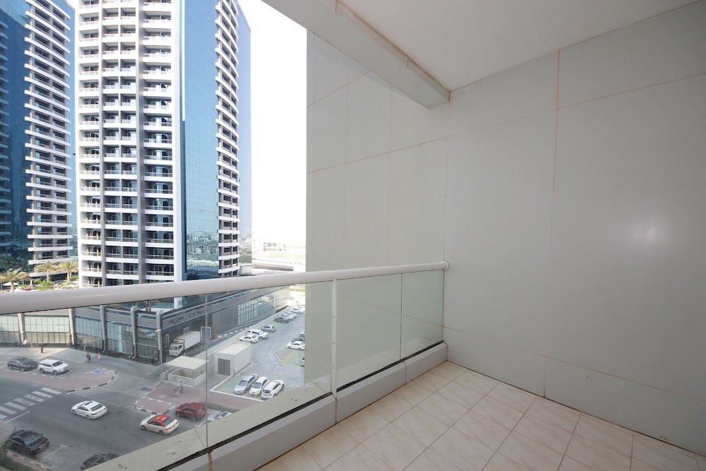 Дубай: Signature Holiday Homes - Al Fahad Dubai