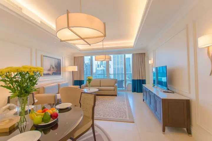 Дубай: Edens Dubai Address Blvd