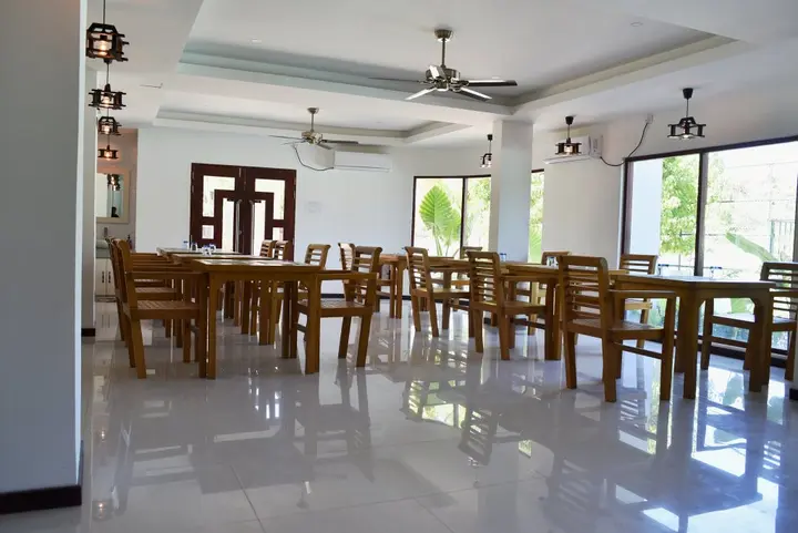 Атолл Алиф-Дхаалу: Отель Grand Beach Dhigurah
