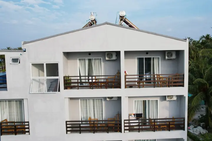 Атолл Алиф-Дхаалу: Отель Grand Beach Dhigurah
