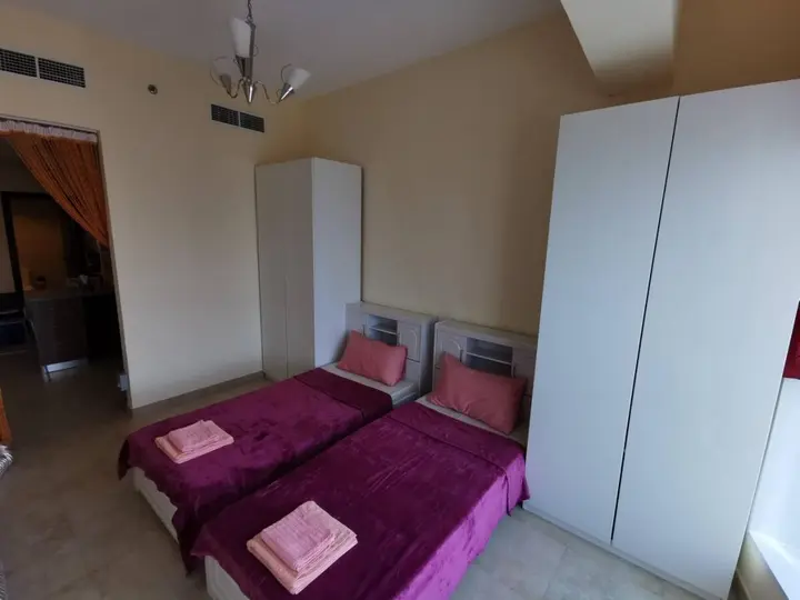Дубай: Jumeirah Lake Towers Preatoni Apartments