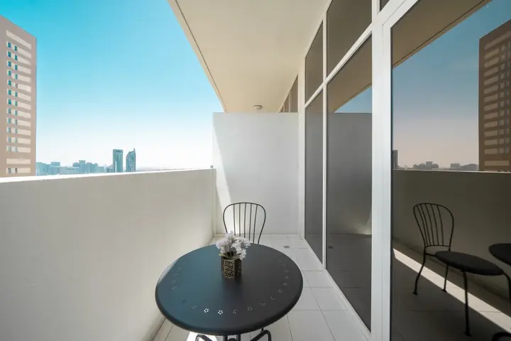 Дубай: HiGuests Vacation Homes - Tower 108 Apartments
