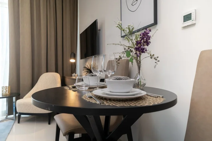 Дубай: HiGuests Vacation Homes - Tower 108 Apartments