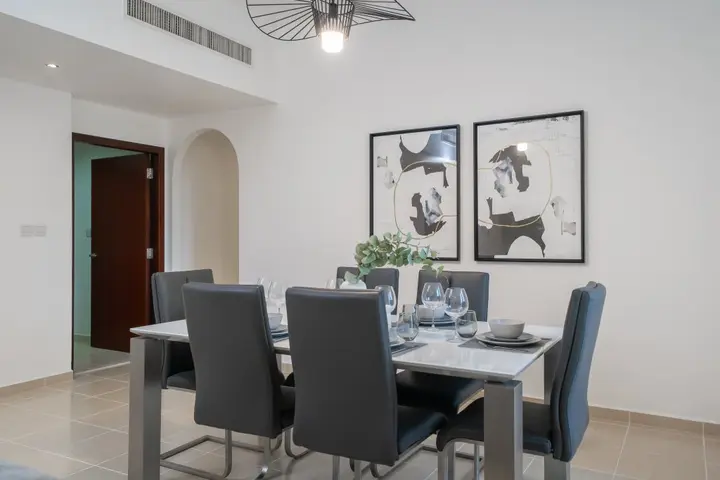Дубай: HiGuests Vacation Homes - Rimal 6 Apartments