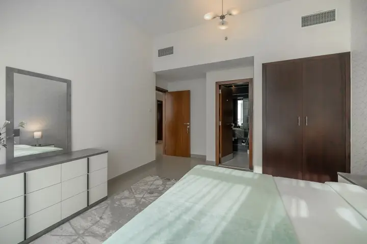 Дубай: HiGuests Vacation Homes - Oudah Tower Apartments