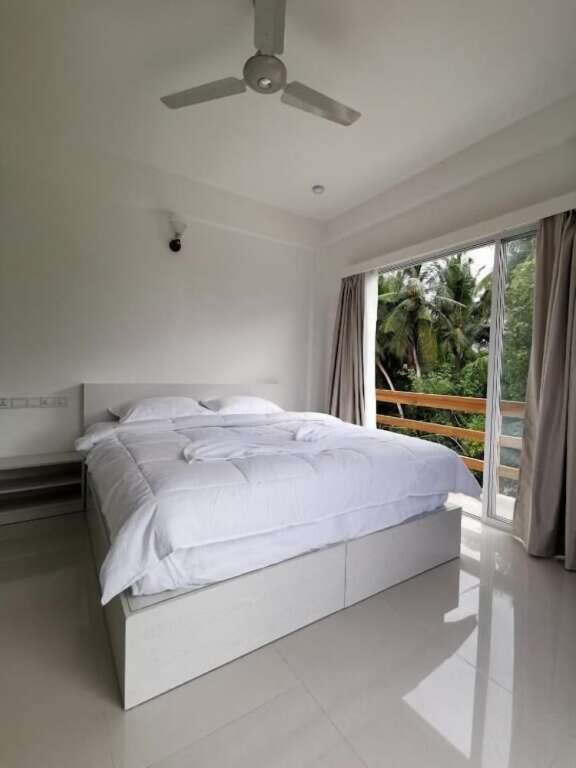 Атолл Адду: Отель Xen Midu Hotel Addu City Maldives	