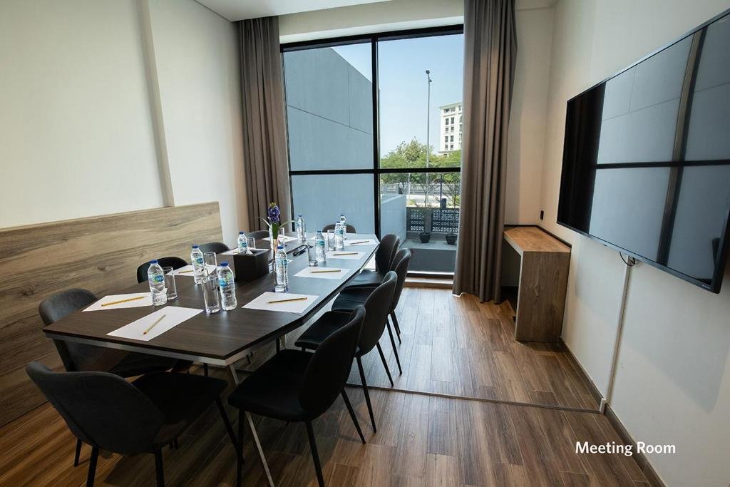Дубай: Kingsgate Al Jadaf by Millennium Hotels
