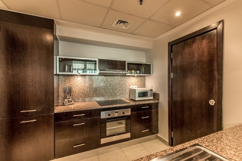 Дубай: Dubai Marina - Quays West