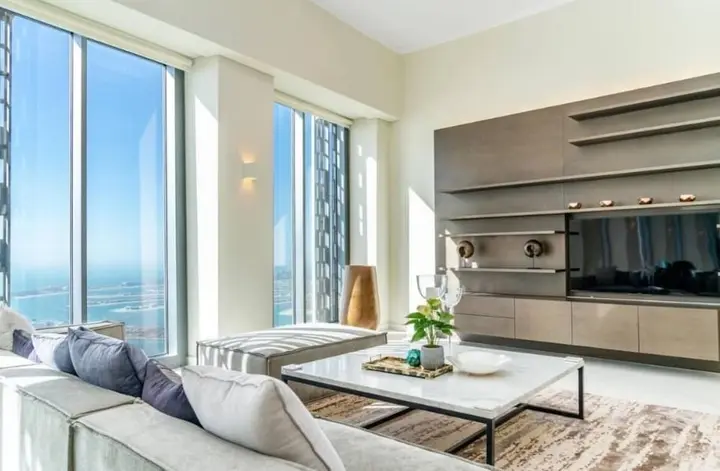 Дубай: Penthouse Stunning Views Cayan Tower