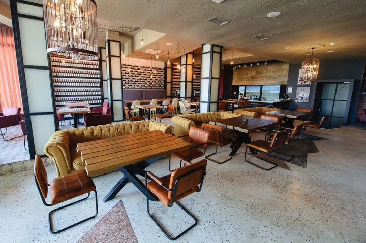 Батуми: Boulevardside Hotel Batumi