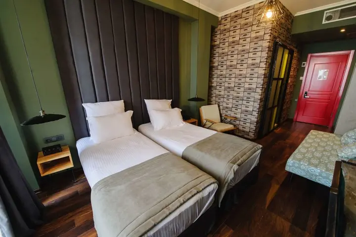 Батуми: Boulevardside Hotel Batumi