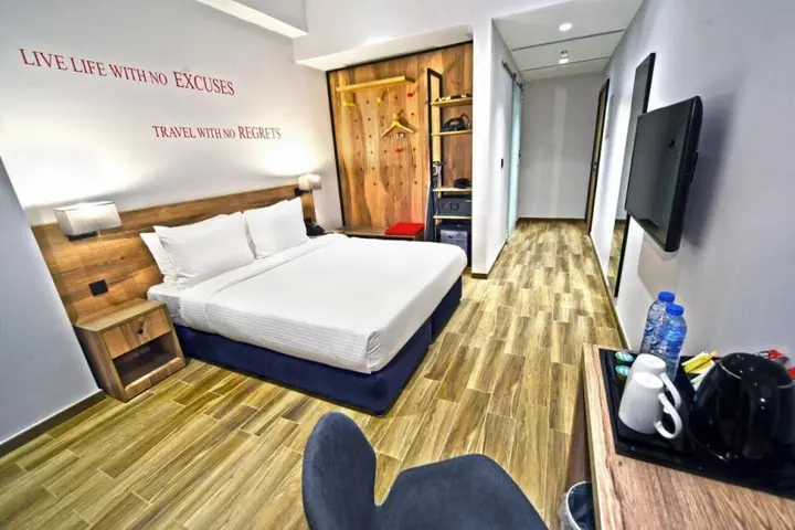 Дубай: Kingsgate Canal Hotel