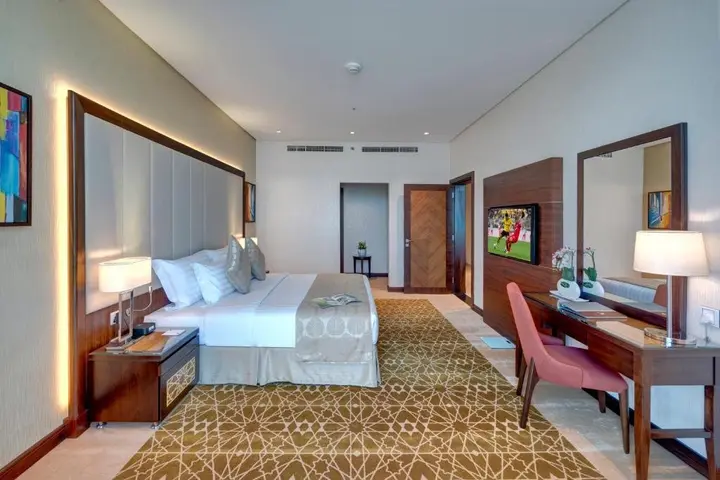 Дубай: Royal Continental Suites Business Bay - Deluxe Apartments