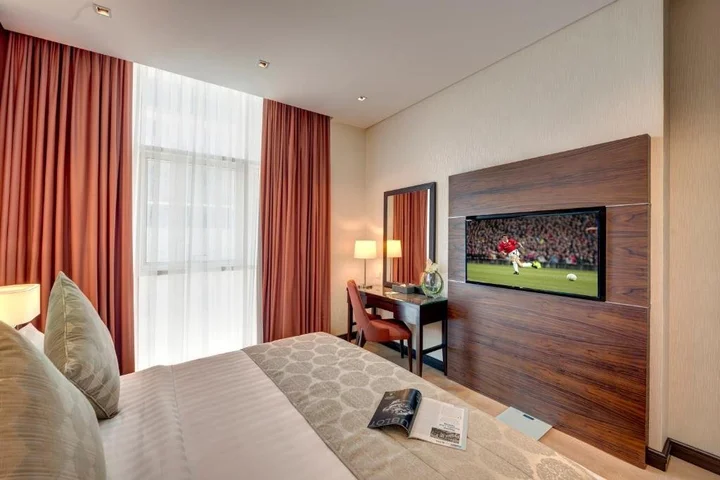 Дубай: Royal Continental Suites Business Bay - Deluxe Apartments