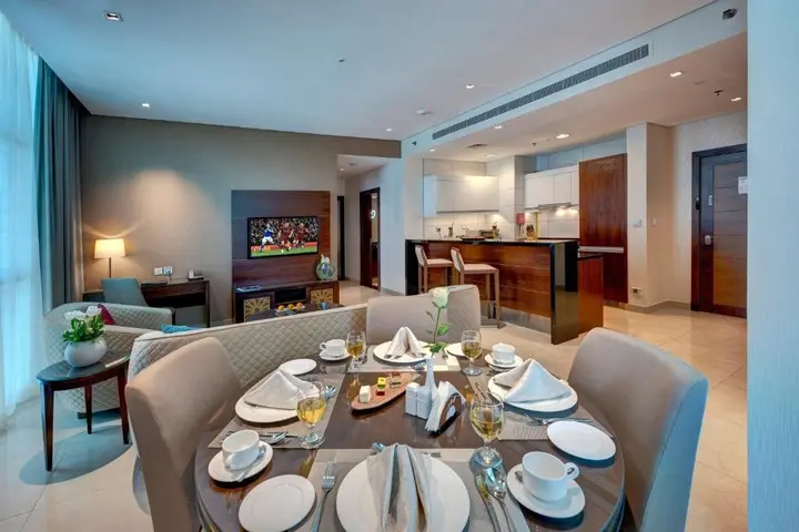 Дубай: Royal Continental Suites Business Bay - Deluxe Apartments