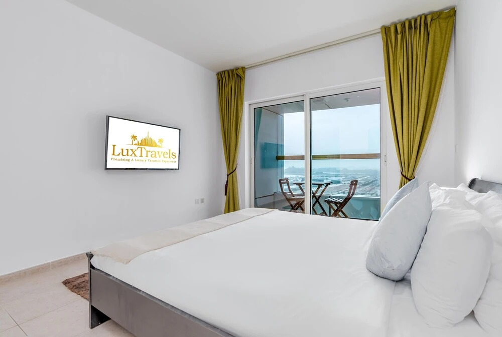 Дубай: Lux BnB Elite Residence Harbor Views