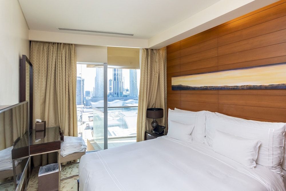 Дубай: Ultimate Luxury - The Address Dubai Mall Residence