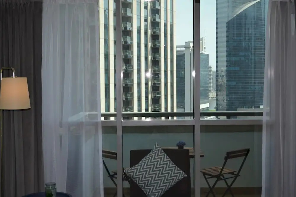 carousel image 4