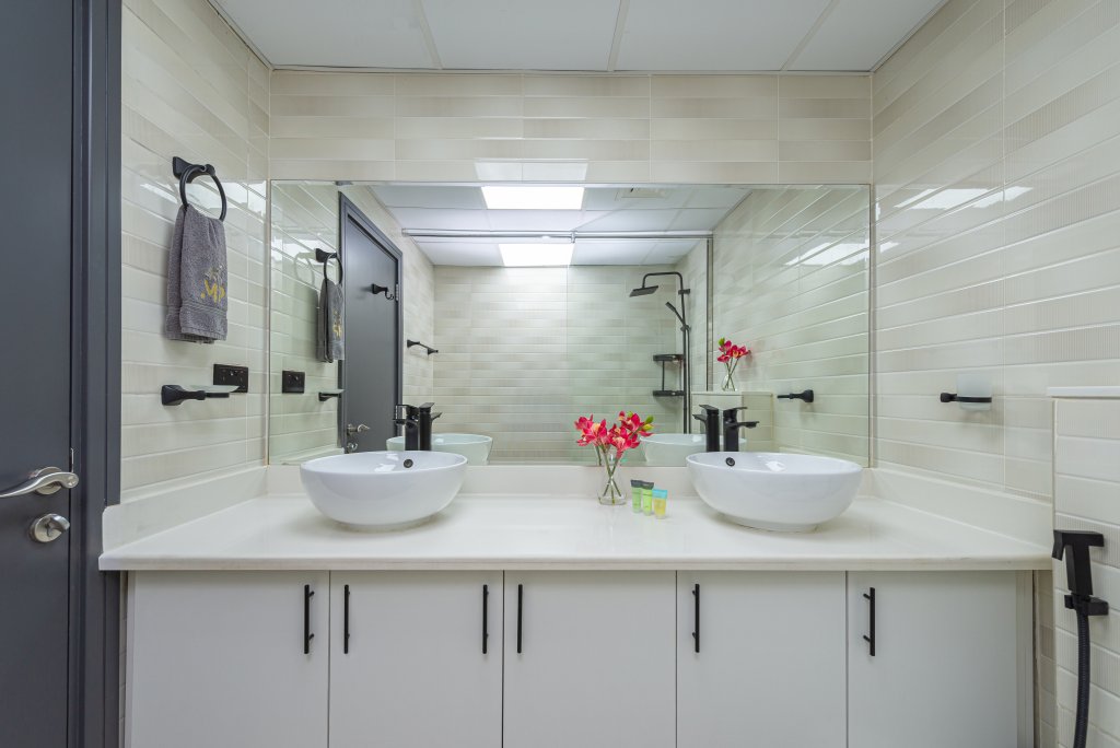 Дубай: Апартаменты Marco Polo - Splendid 1BR Apt with Marina View & Close to Metro