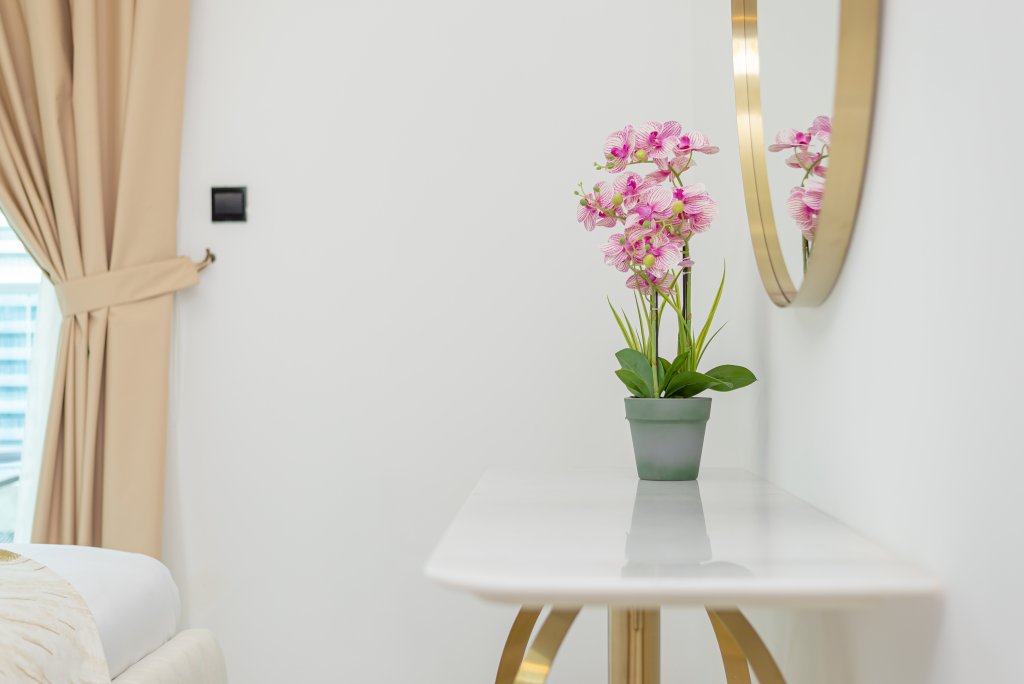Дубай: Апартаменты Marco Polo - Splendid 1BR Apt with Marina View & Close to Metro