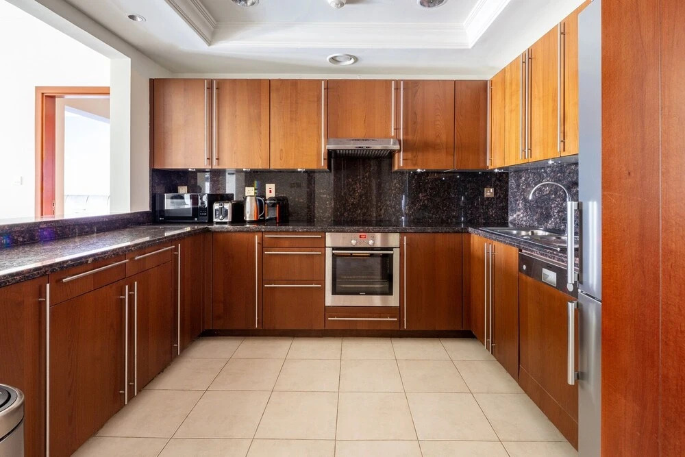 Дубай: Deluxe 1BR in Fairmont South W/ Huge Balcony & Beach Club Membership!
