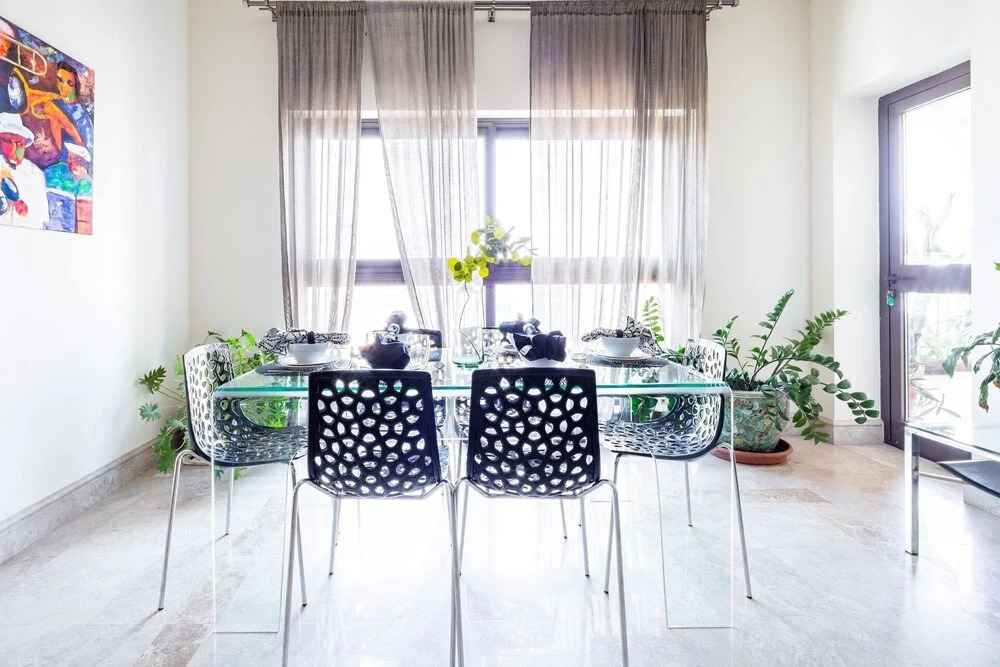 Дубай: Deluxe 1BR in Fairmont South W/ Huge Balcony & Beach Club Membership!