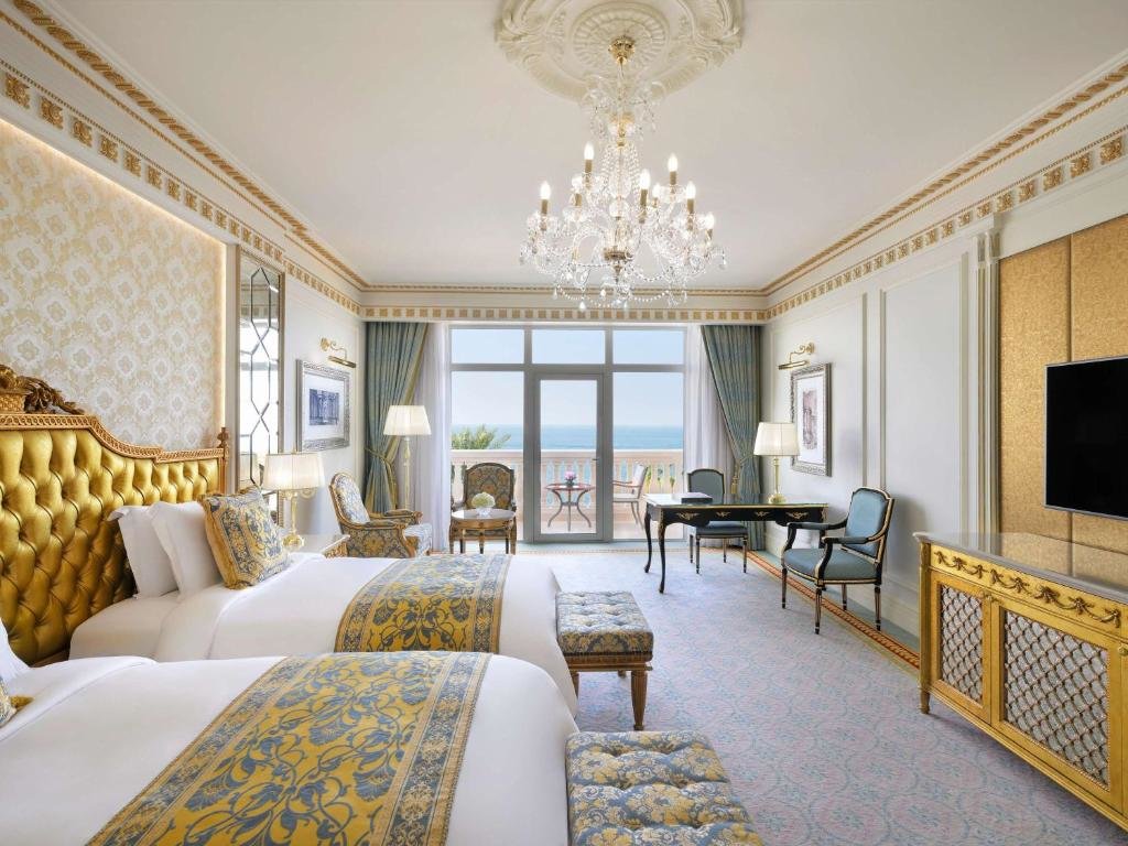 Дубай: Raffles The Palm Dubai