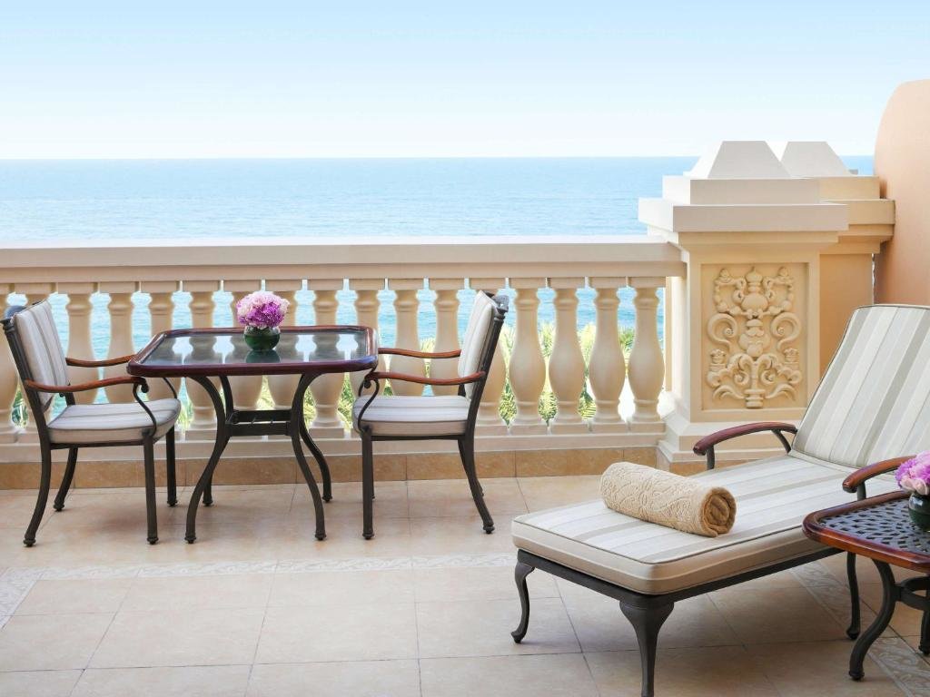 Дубай: Raffles The Palm Dubai