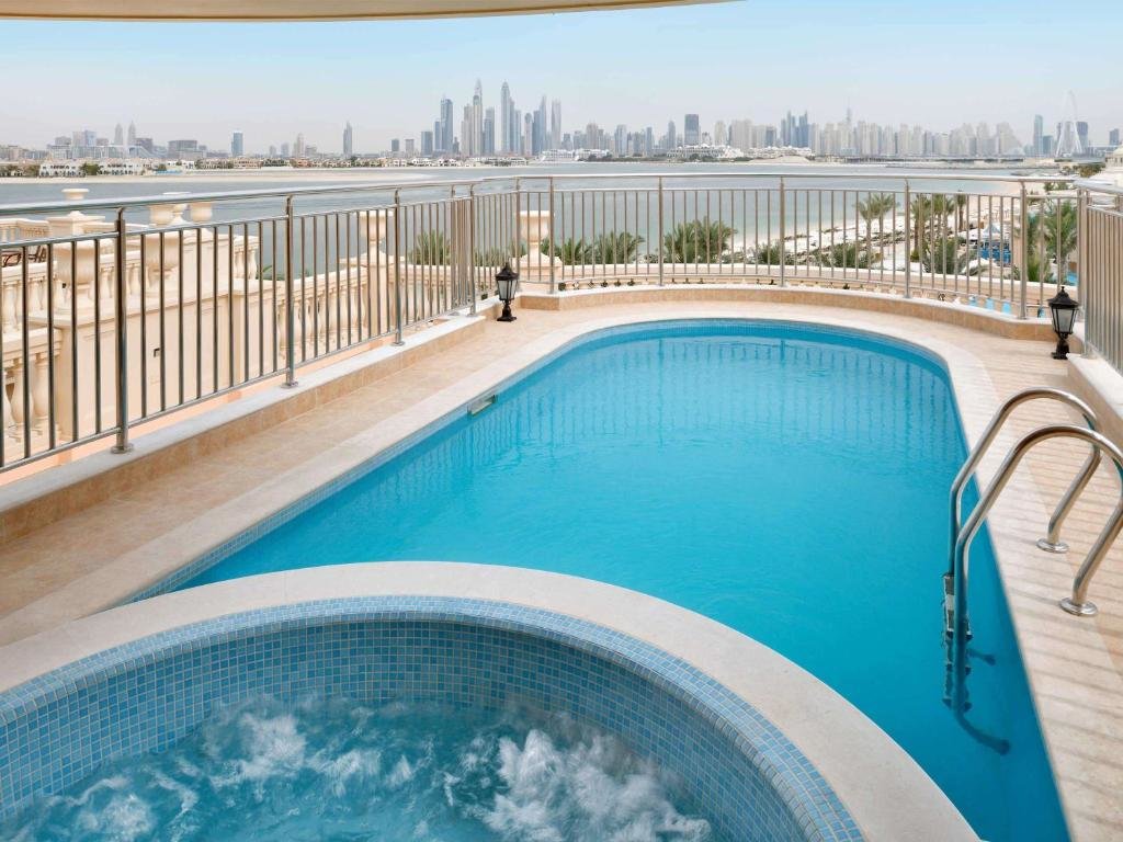 Дубай: Raffles The Palm Dubai