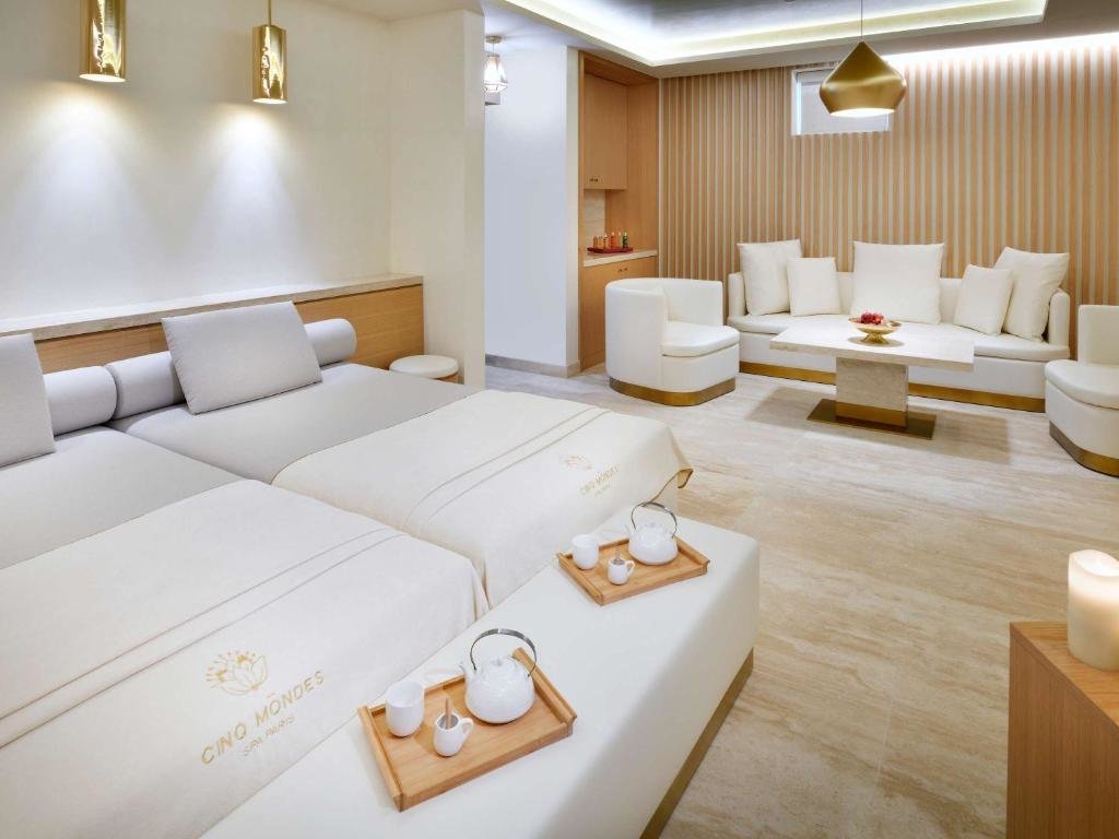 Дубай: Raffles The Palm Dubai