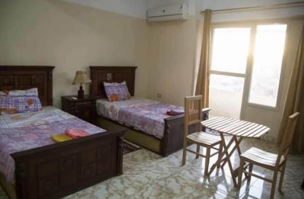 Гиза: Al-Fayed Pyramids Inn