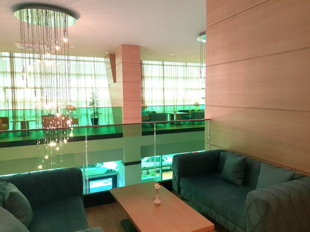 Батуми: Апарт-отель Mega Palace Batumi Agency