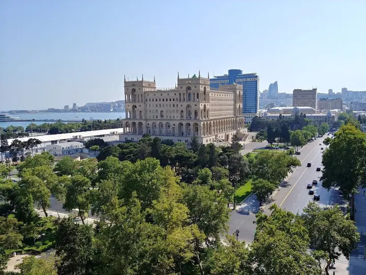 Баку: Apartment with Caspian Sea and F1 view