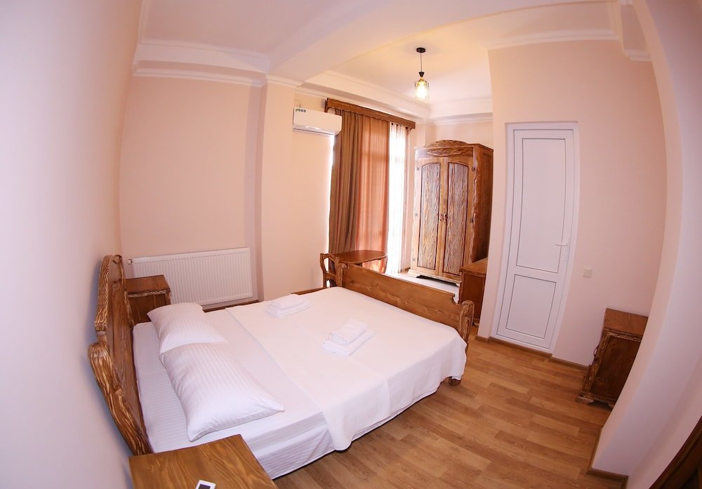 Кутаиси: Family Hotel