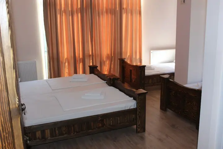 Кутаиси: Family Hotel