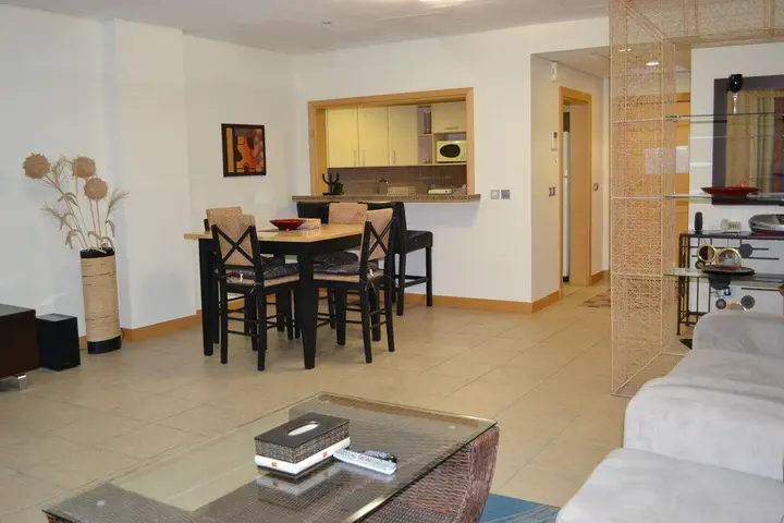 Дубай: Entire 1 Bedroom Apartment in the Prestigious Palk Jumeirah - NBT