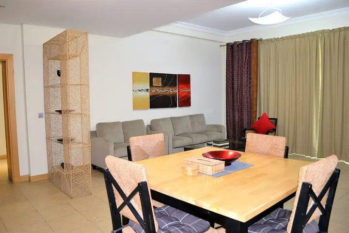 Дубай: Entire 1 Bedroom Apartment in the Prestigious Palk Jumeirah - NBT