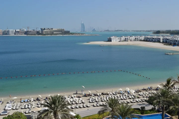 Дубай: Entire 1 Bedroom Apartment in the Prestigious Palk Jumeirah - NBT
