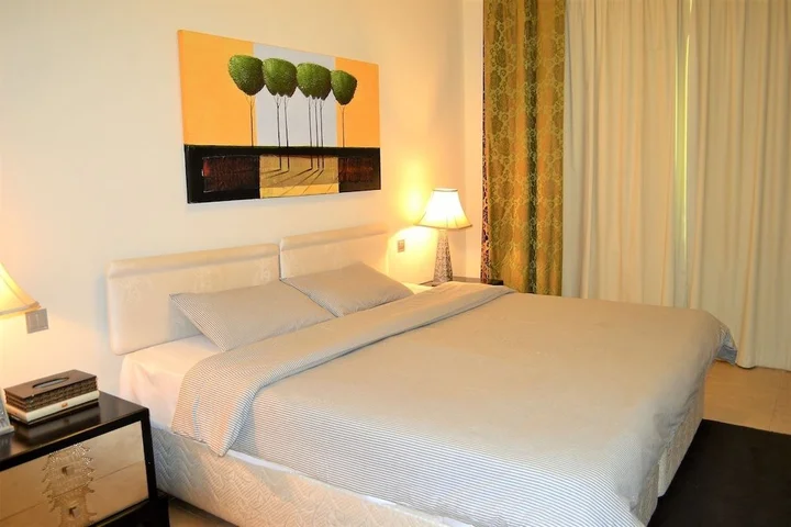 Дубай: Entire 1 Bedroom Apartment in the Prestigious Palk Jumeirah - NBT