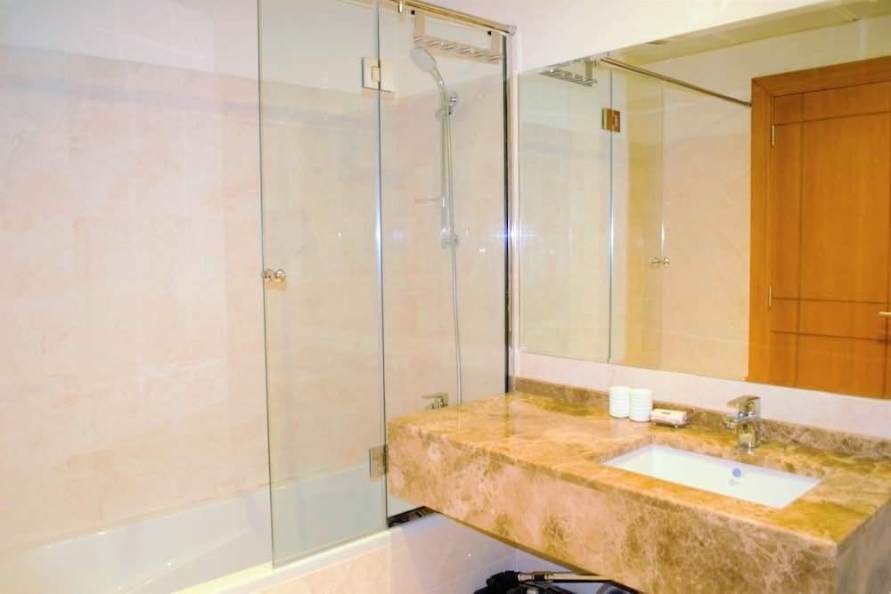 Дубай: Stylish 1BR near MOE - MRD