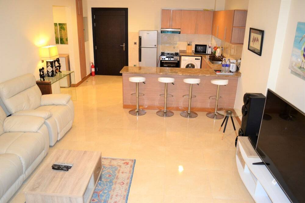 Дубай: Stylish 1BR near MOE - MRD