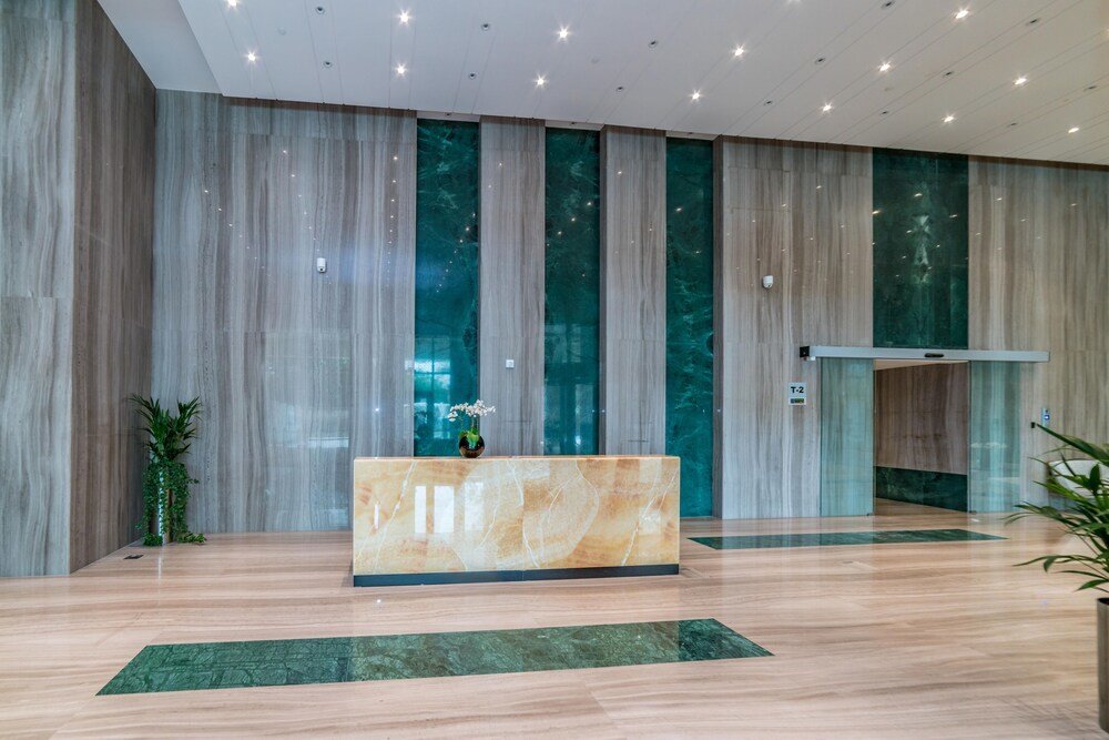 Дубай: Vacation bay Noura Tower